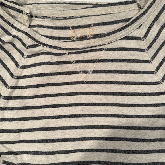 Ruff Hewn Long Sleeve shirt. Tan with Gray horizontal stripes. Drawstring bottom - Picture 2 of 8